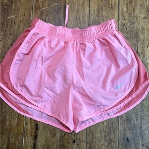 Nike Women's Pink Athletic Dri Fit Medium Shorts